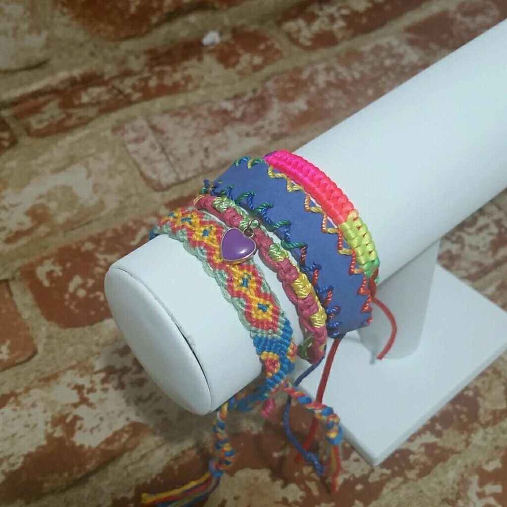 Friendship Bracelets Set of 4 Street Style macrame crochet Swifty